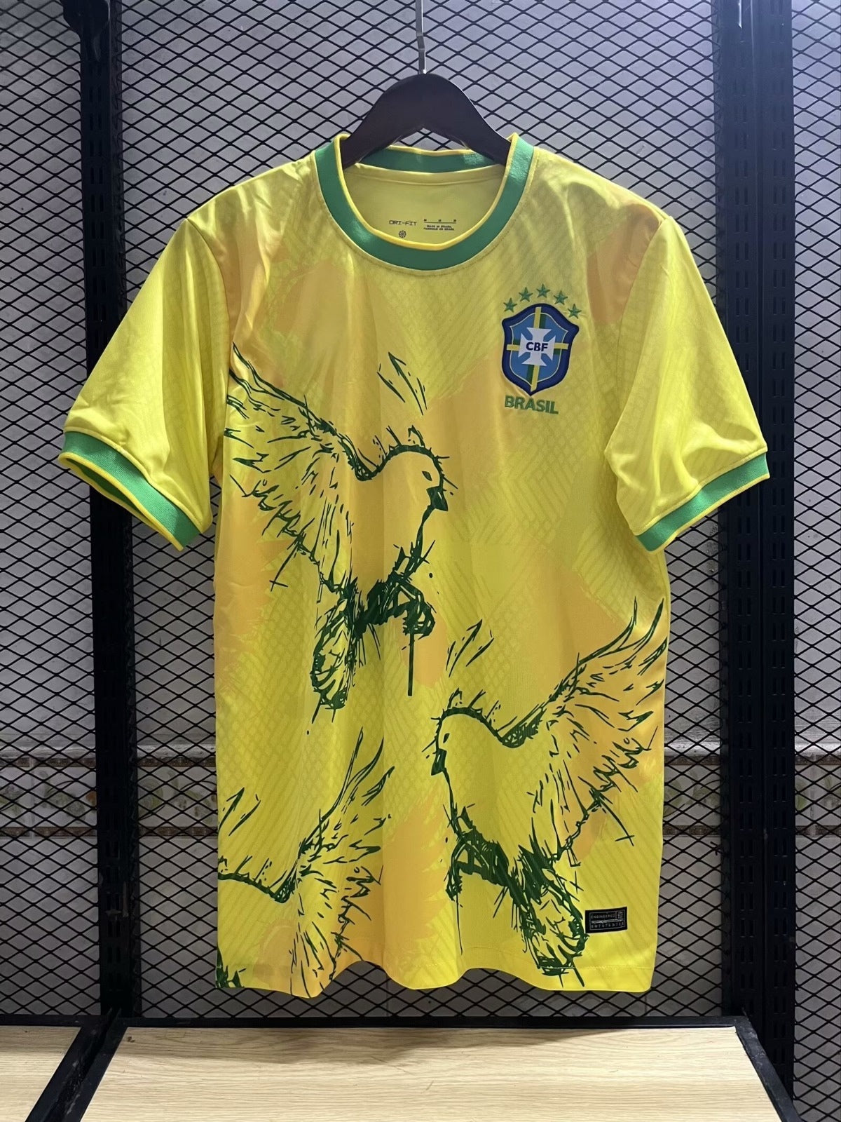 Maillot Brésil Jaune A - 24/25 Spécial