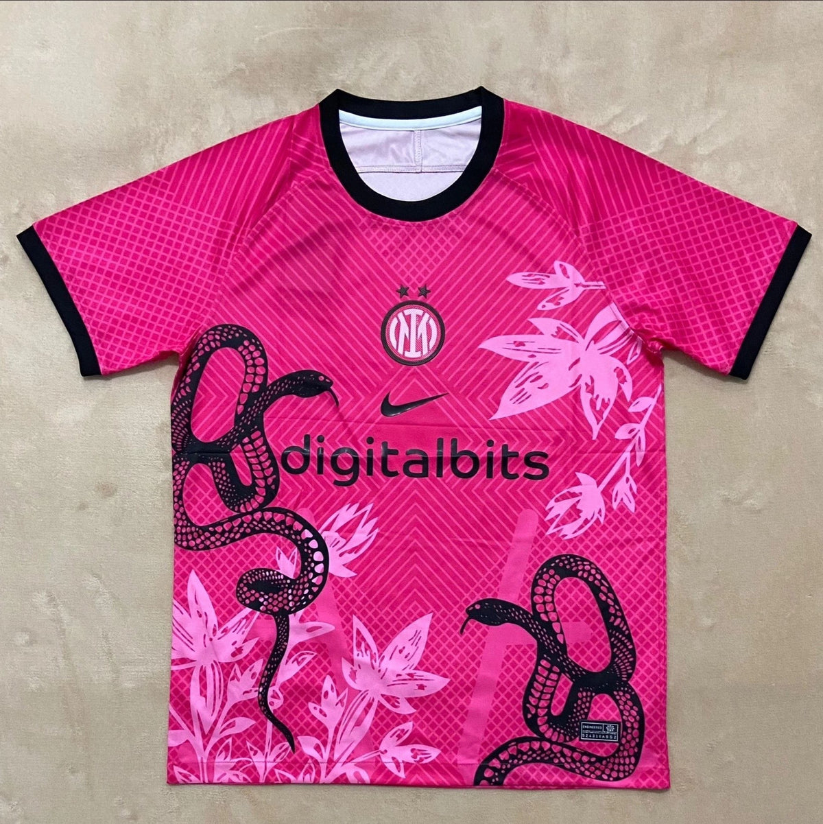 Maillot Inter Milan Serpent Rose - 24/25 Spécial